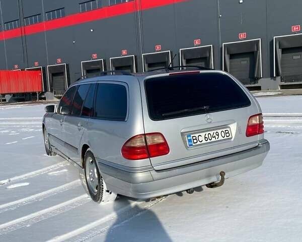 Сірий Мерседес Е-Клас, об'ємом двигуна 3.2 л та пробігом 480 тис. км за 4200 $, фото 1 на Automoto.ua