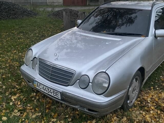 Сірий Мерседес Е-Клас, об'ємом двигуна 3.2 л та пробігом 285 тис. км за 3000 $, фото 7 на Automoto.ua