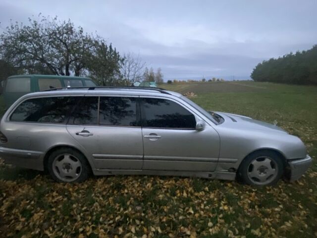 Мерседес Е-Клас 2000 у Луцьку на Automoto.ua Сірий Мерседес Е-Клас, об'ємом двигуна 3.2 л та пробігом 285 тис. км за 3300 $, фото 6 на Automoto.ua