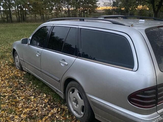 Мерседес Е-Клас 2000 у Луцьку на Automoto.ua Сірий Мерседес Е-Клас, об'ємом двигуна 3.2 л та пробігом 285 тис. км за 3300 $, фото 3 на Automoto.ua