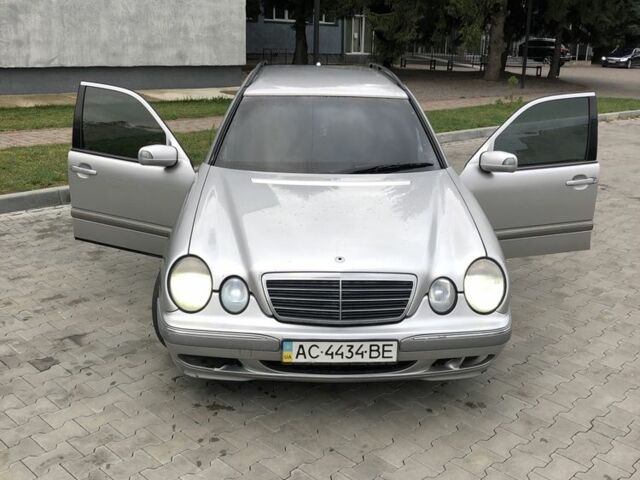 Сірий Мерседес Е-Клас, об'ємом двигуна 3.2 л та пробігом 3 тис. км за 3000 $, фото 10 на Automoto.ua