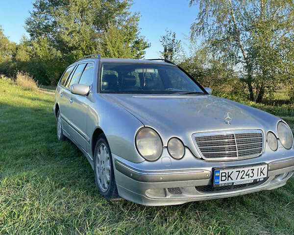 Сірий Мерседес Е-Клас, об'ємом двигуна 2.7 л та пробігом 525 тис. км за 4650 $, фото 15 на Automoto.ua