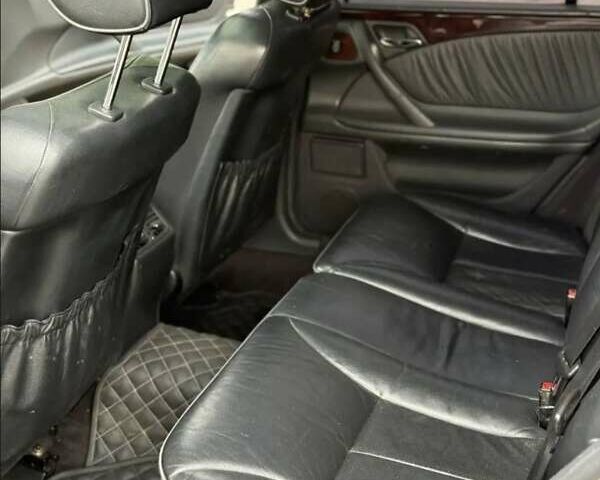 Сірий Мерседес Е-Клас, об'ємом двигуна 3.2 л та пробігом 470 тис. км за 5200 $, фото 1 на Automoto.ua