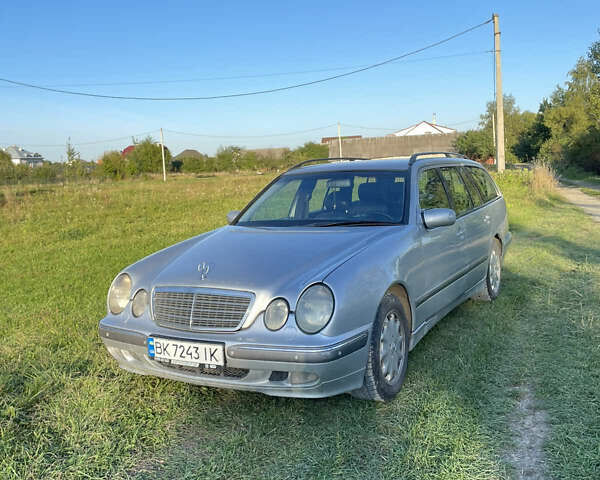 Сірий Мерседес Е-Клас, об'ємом двигуна 2.7 л та пробігом 525 тис. км за 4650 $, фото 1 на Automoto.ua