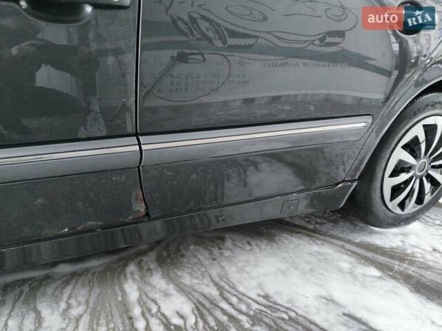 Сірий Мерседес Е-Клас, об'ємом двигуна 2 л та пробігом 442 тис. км за 3200 $, фото 9 на Automoto.ua