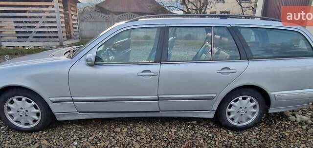 Серый Мерседес Е-Класс, объемом двигателя 2.7 л и пробегом 532 тыс. км за 4300 $, фото 7 на Automoto.ua