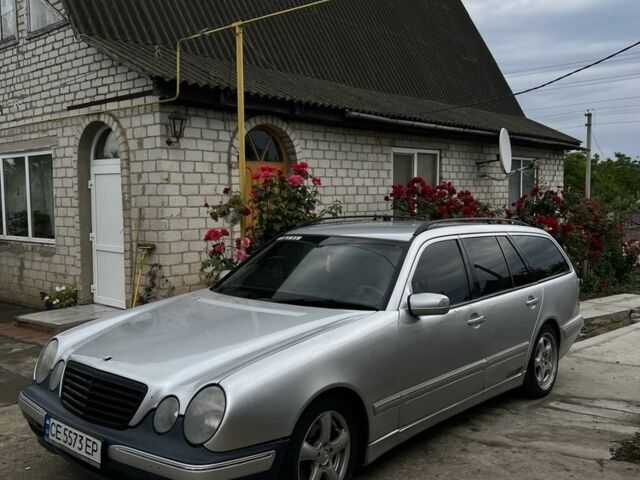 Сірий Мерседес Е-Клас, об'ємом двигуна 2.1 л та пробігом 400 тис. км за 3200 $, фото 4 на Automoto.ua