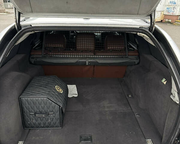 Серый Мерседес Е-Класс, объемом двигателя 2.69 л и пробегом 338 тыс. км за 3800 $, фото 28 на Automoto.ua