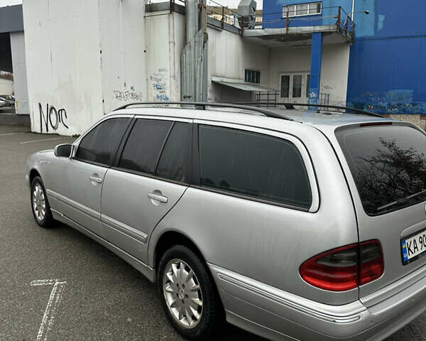 Серый Мерседес Е-Класс, объемом двигателя 2.69 л и пробегом 338 тыс. км за 3800 $, фото 11 на Automoto.ua