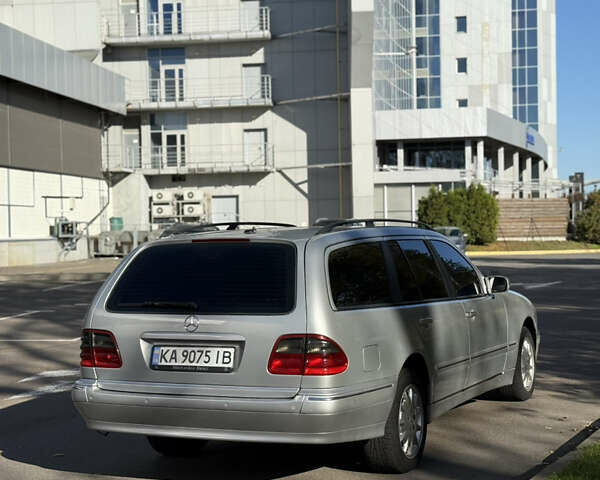Серый Мерседес Е-Класс, объемом двигателя 2.7 л и пробегом 337 тыс. км за 4299 $, фото 8 на Automoto.ua