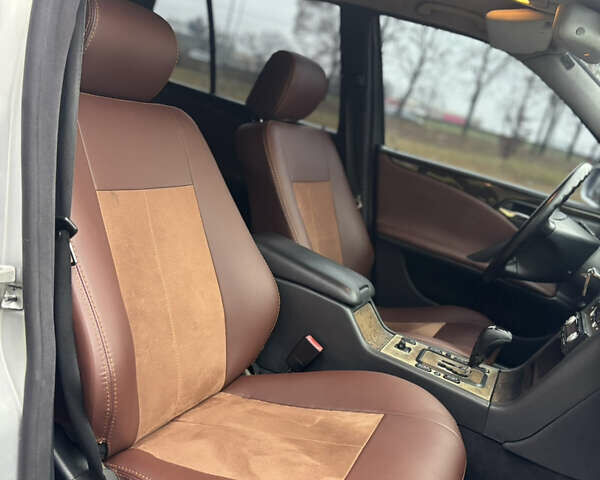 Серый Мерседес Е-Класс, объемом двигателя 2.7 л и пробегом 338 тыс. км за 4300 $, фото 8 на Automoto.ua