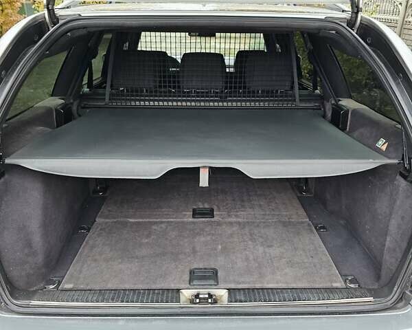 Серый Мерседес Е-Класс, объемом двигателя 2.15 л и пробегом 320 тыс. км за 4700 $, фото 19 на Automoto.ua