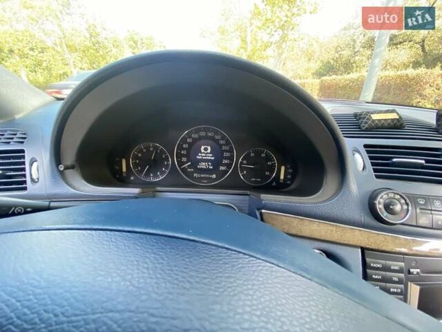 Серый Мерседес Е-Класс, объемом двигателя 3.22 л и пробегом 325 тыс. км за 6400 $, фото 4 на Automoto.ua