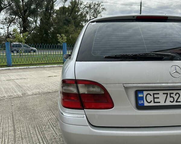 Серый Мерседес Е-Класс, объемом двигателя 2.69 л и пробегом 450 тыс. км за 5600 $, фото 3 на Automoto.ua