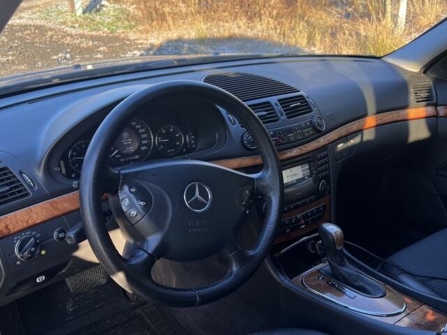 Серый Мерседес Е-Класс, объемом двигателя 2.7 л и пробегом 30 тыс. км за 5900 $, фото 3 на Automoto.ua