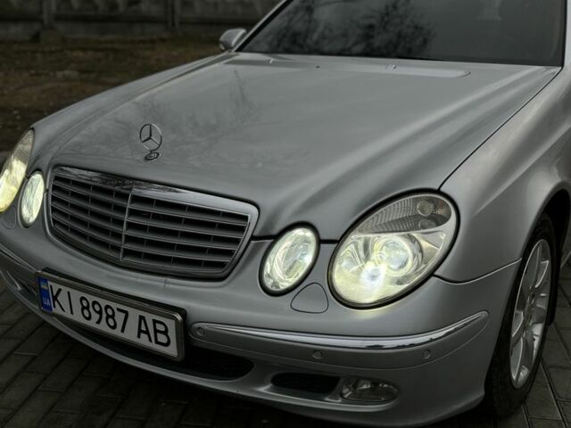 Серый Мерседес Е-Класс, объемом двигателя 2.1 л и пробегом 338 тыс. км за 6900 $, фото 14 на Automoto.ua