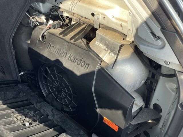 Серый Мерседес Е-Класс, объемом двигателя 3.2 л и пробегом 443 тыс. км за 3500 $, фото 14 на Automoto.ua