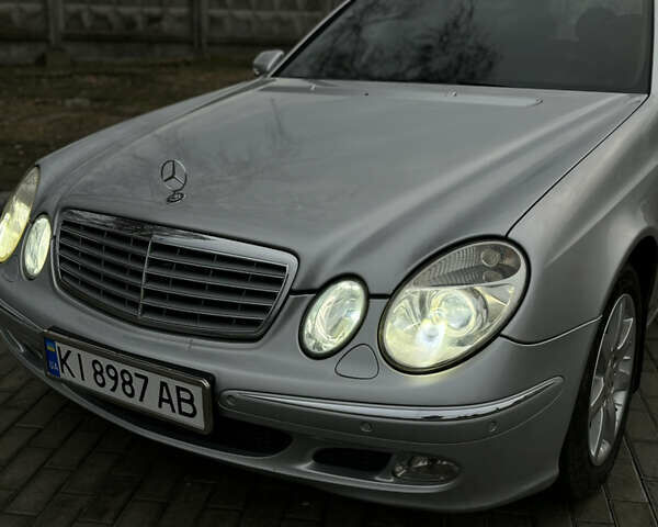 Сірий Мерседес Е-Клас, об'ємом двигуна 2.15 л та пробігом 357 тис. км за 6800 $, фото 10 на Automoto.ua
