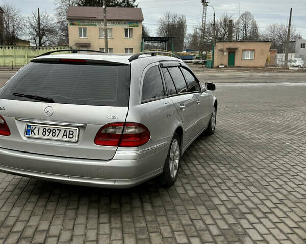 Сірий Мерседес Е-Клас, об'ємом двигуна 2.15 л та пробігом 357 тис. км за 6800 $, фото 8 на Automoto.ua