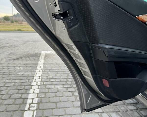 Серый Мерседес Е-Класс, объемом двигателя 2.7 л и пробегом 400 тыс. км за 6500 $, фото 14 на Automoto.ua