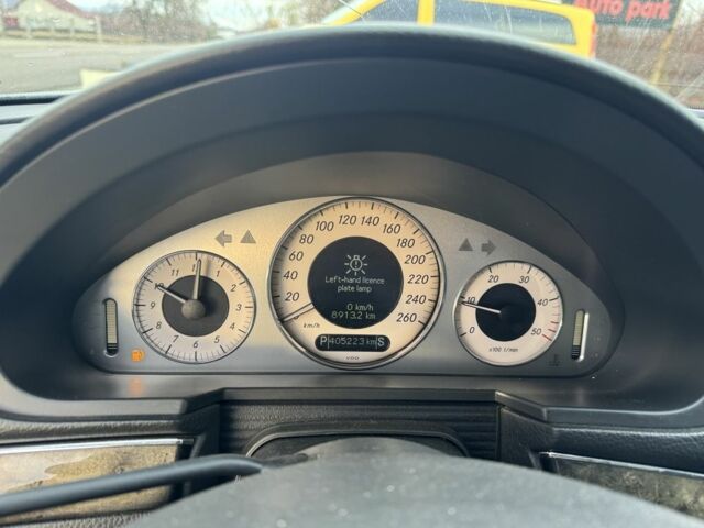 Сірий Мерседес Е-Клас, об'ємом двигуна 2.2 л та пробігом 405 тис. км за 3200 $, фото 10 на Automoto.ua