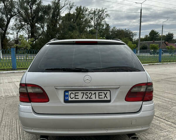 Серый Мерседес Е-Класс, объемом двигателя 2.69 л и пробегом 450 тыс. км за 5600 $, фото 5 на Automoto.ua