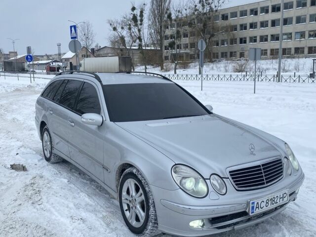 Серый Мерседес Е-Класс, объемом двигателя 2.7 л и пробегом 300 тыс. км за 5500 $, фото 3 на Automoto.ua