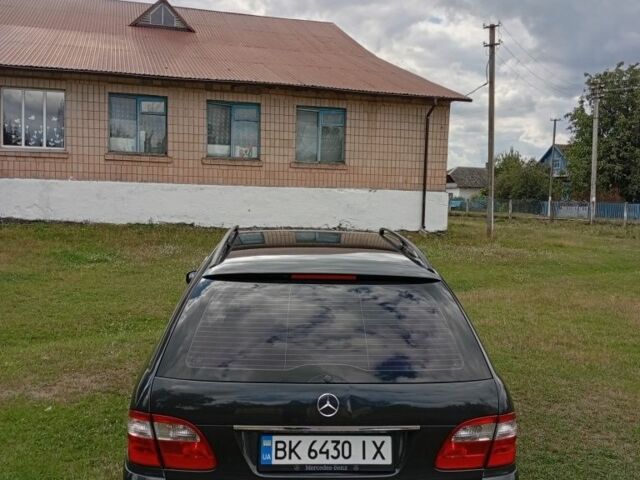 Сірий Мерседес Е-Клас, об'ємом двигуна 1.8 л та пробігом 249 тис. км за 5017 $, фото 4 на Automoto.ua