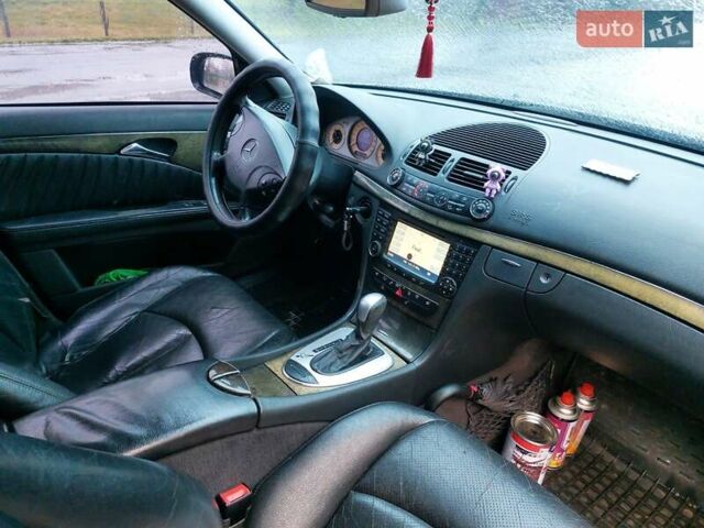 Серый Мерседес Е-Класс, объемом двигателя 2.7 л и пробегом 475 тыс. км за 5500 $, фото 11 на Automoto.ua