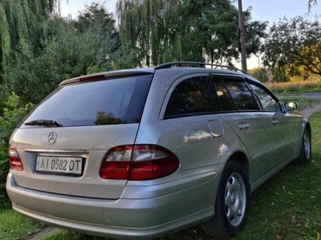 Серый Мерседес Е-Класс, объемом двигателя 2.1 л и пробегом 400 тыс. км за 5500 $, фото 2 на Automoto.ua