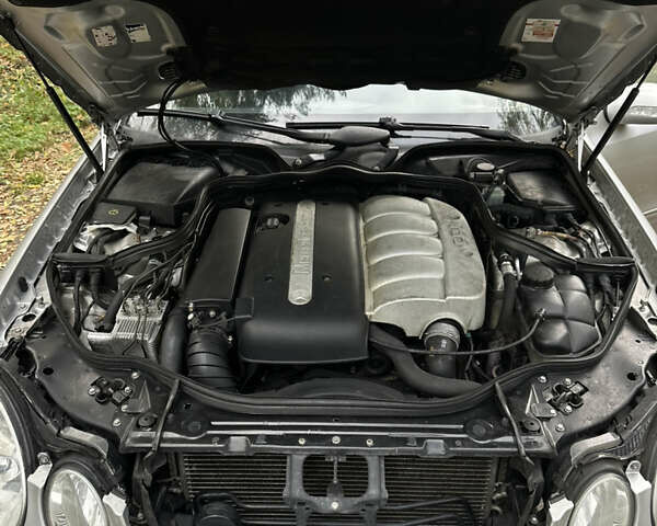 Мерседес Е-Класс 2003 в Киеве на Automoto.ua Серый Мерседес Е-Класс, объемом двигателя 2.2 л и пробегом 380 тыс. км за 5300 $, фото 22 на Automoto.ua