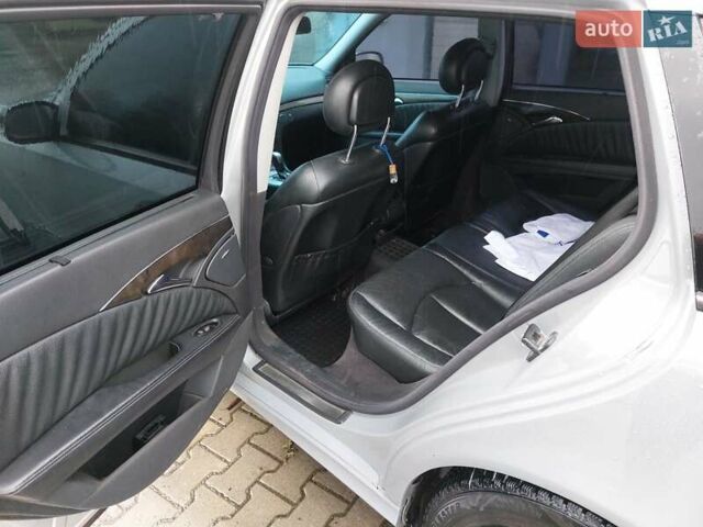 Серый Мерседес Е-Класс, объемом двигателя 2.7 л и пробегом 480 тыс. км за 5100 $, фото 16 на Automoto.ua