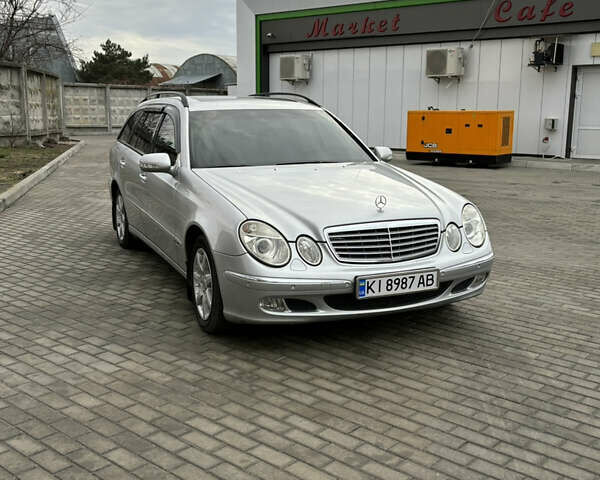 Сірий Мерседес Е-Клас, об'ємом двигуна 2.15 л та пробігом 357 тис. км за 6800 $, фото 4 на Automoto.ua