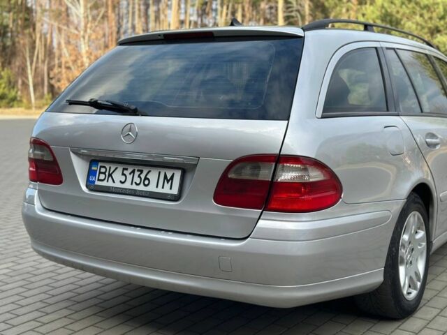 Серый Мерседес Е-Класс, объемом двигателя 2.1 л и пробегом 344 тыс. км за 5650 $, фото 5 на Automoto.ua