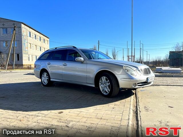 Сірий Мерседес Е-Клас, об'ємом двигуна 2.1 л та пробігом 240 тис. км за 5500 $, фото 2 на Automoto.ua