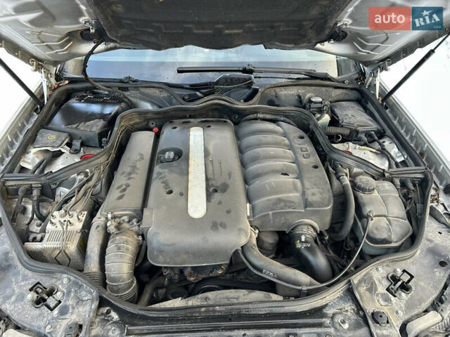 Серый Мерседес Е-Класс, объемом двигателя 2.69 л и пробегом 338 тыс. км за 7500 $, фото 14 на Automoto.ua