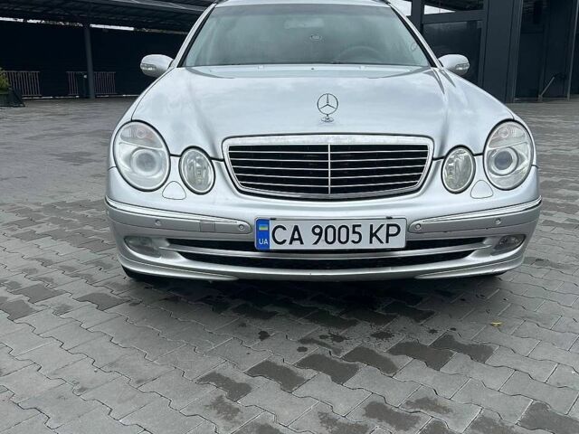Сірий Мерседес Е-Клас, об'ємом двигуна 2.2 л та пробігом 250 тис. км за 7000 $, фото 8 на Automoto.ua