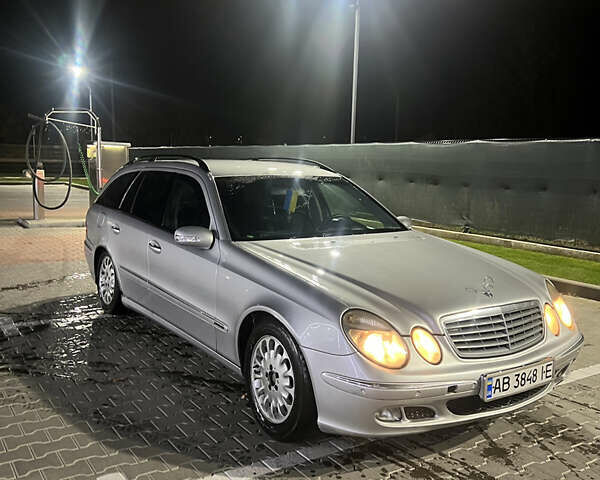 Мерседес Е-Класс 2003 в Виннице на Automoto.ua Серый Мерседес Е-Класс, объемом двигателя 2.15 л и пробегом 350 тыс. км за 4999 $, фото 5 на Automoto.ua