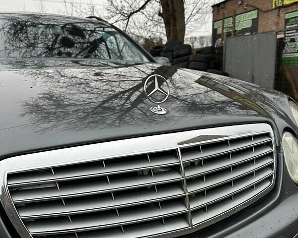 Серый Мерседес Е-Класс, объемом двигателя 3.22 л и пробегом 380 тыс. км за 5999 $, фото 11 на Automoto.ua