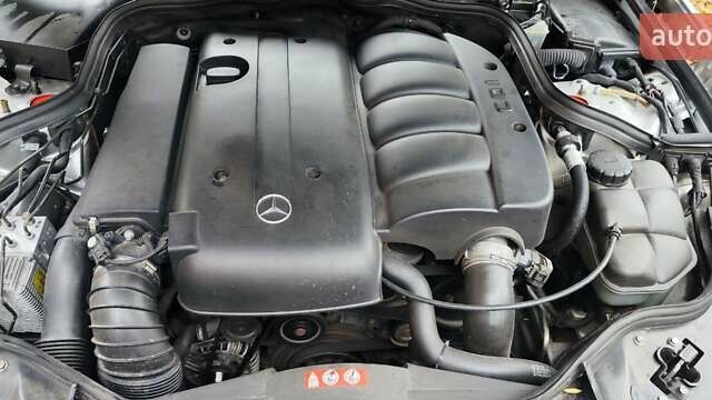 Серый Мерседес Е-Класс, объемом двигателя 2.15 л и пробегом 302 тыс. км за 6600 $, фото 2 на Automoto.ua