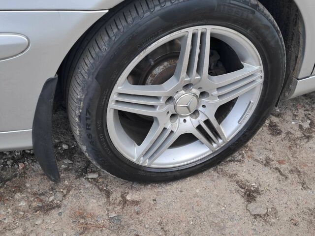 Серый Мерседес Е-Класс, объемом двигателя 2.1 л и пробегом 285 тыс. км за 6770 $, фото 9 на Automoto.ua