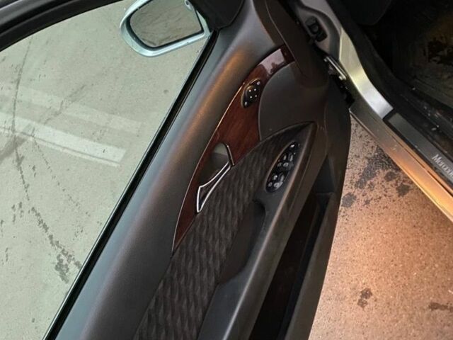 Сірий Мерседес Е-Клас, об'ємом двигуна 0 л та пробігом 450 тис. км за 3300 $, фото 9 на Automoto.ua