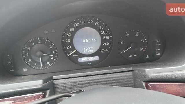 Серый Мерседес Е-Класс, объемом двигателя 2.15 л и пробегом 302 тыс. км за 6600 $, фото 22 на Automoto.ua