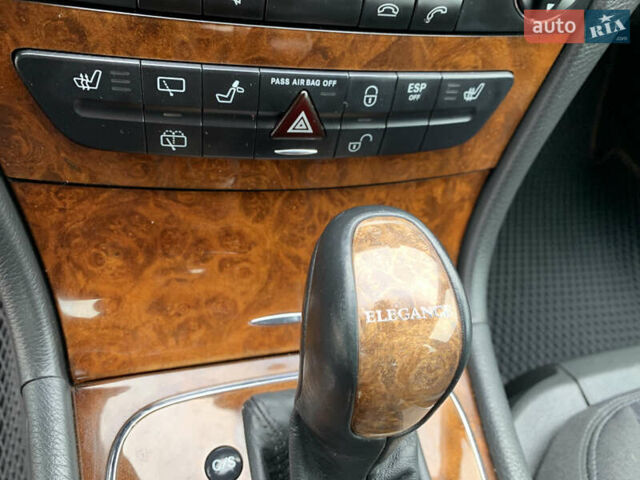 Сірий Мерседес Е-Клас, об'ємом двигуна 1.8 л та пробігом 240 тис. км за 7700 $, фото 14 на Automoto.ua