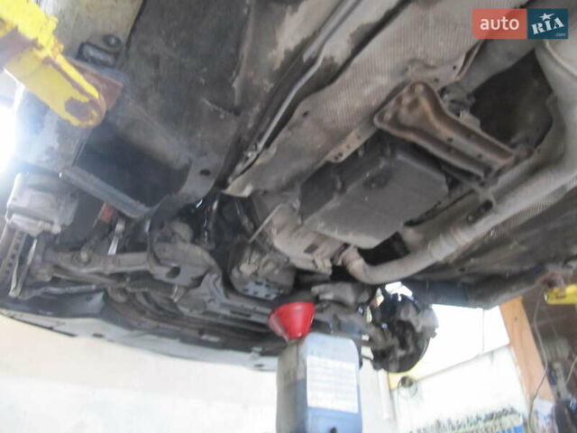 Сірий Мерседес Е-Клас, об'ємом двигуна 2.15 л та пробігом 250 тис. км за 4999 $, фото 33 на Automoto.ua