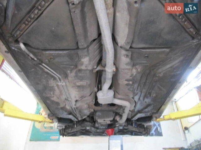 Сірий Мерседес Е-Клас, об'ємом двигуна 2.15 л та пробігом 250 тис. км за 4999 $, фото 30 на Automoto.ua