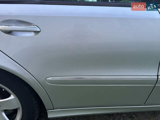 Сірий Мерседес Е-Клас, об'ємом двигуна 2.69 л та пробігом 433 тис. км за 7600 $, фото 5 на Automoto.ua