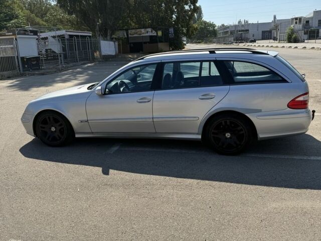 Серый Мерседес Е-Класс, объемом двигателя 3.2 л и пробегом 320 тыс. км за 3000 $, фото 2 на Automoto.ua