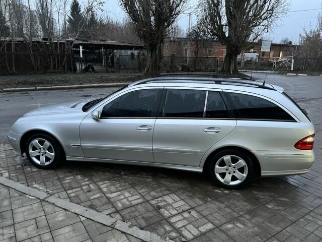 Серый Мерседес Е-Класс, объемом двигателя 3.2 л и пробегом 430 тыс. км за 4800 $, фото 5 на Automoto.ua