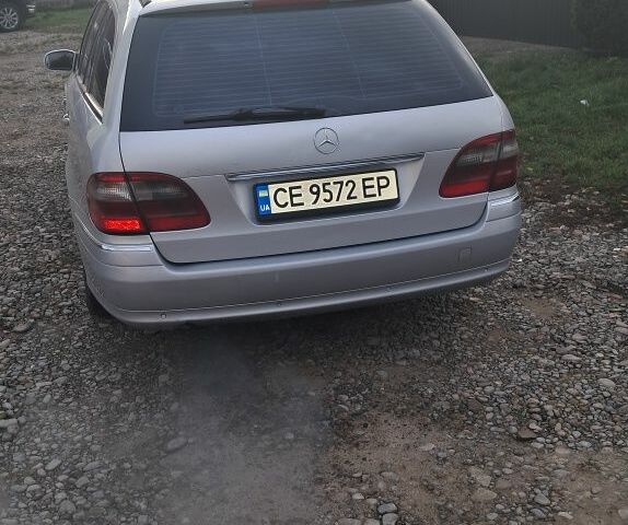 Серый Мерседес Е-Класс, объемом двигателя 2.2 л и пробегом 425 тыс. км за 6200 $, фото 6 на Automoto.ua